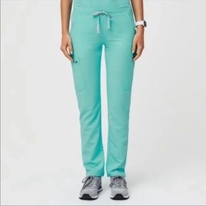 Figs Aqua Yola™ Skinny Scrub Pants // Size Small